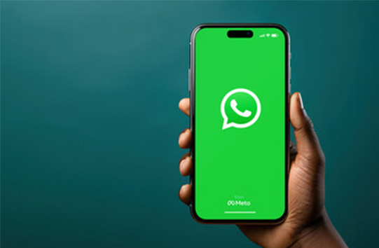 WhatsApp电脑版怎么用？从下载到同步消息全攻略